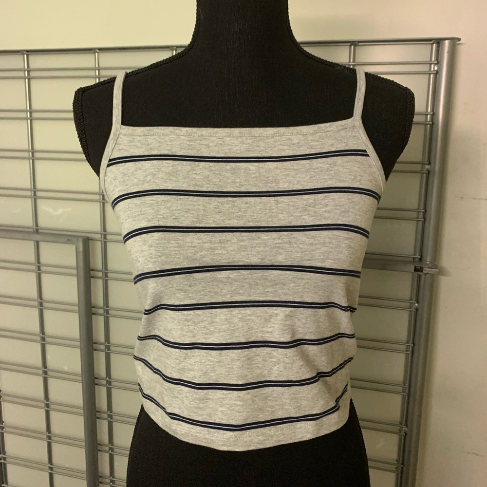 Crop tank top